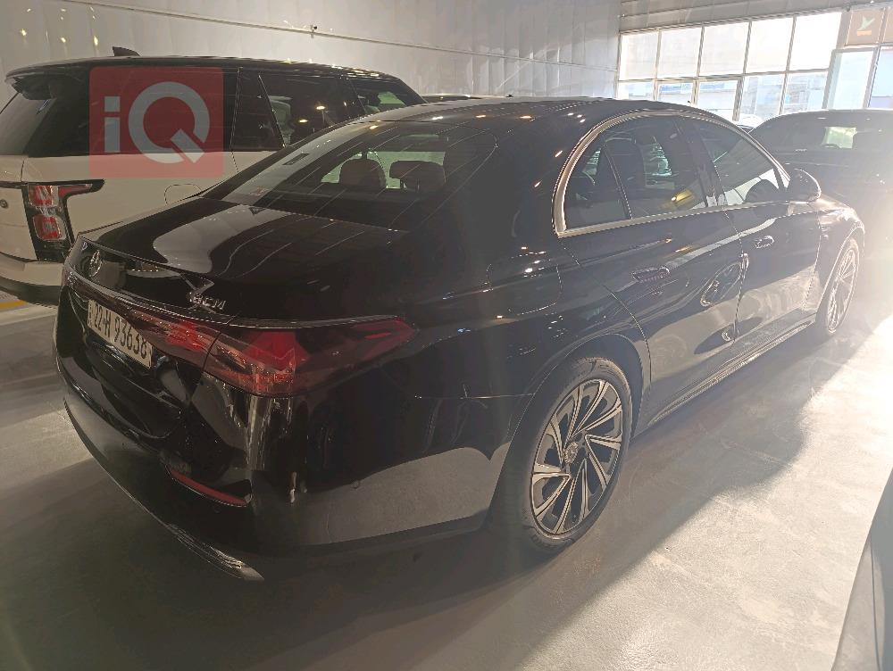 مرسيدس بنز E-Class